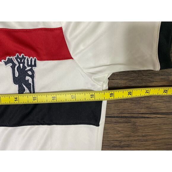 Manchester United | Women’s Medium Alternative Jersey - Picture 4 of 5